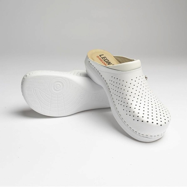 LEON сабо жен. MED100W